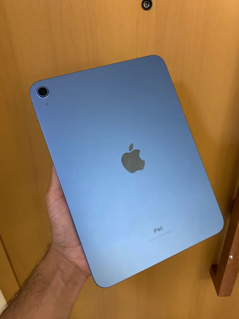 iPad 10 64 GB Refurbished64312212654722122