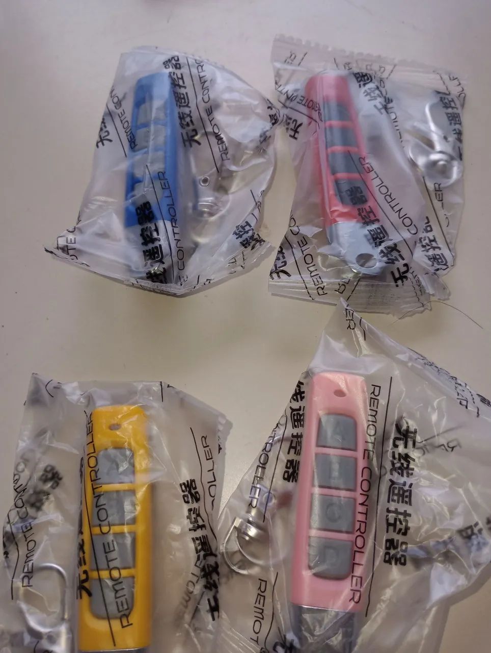 Controle para portão eletrônico.