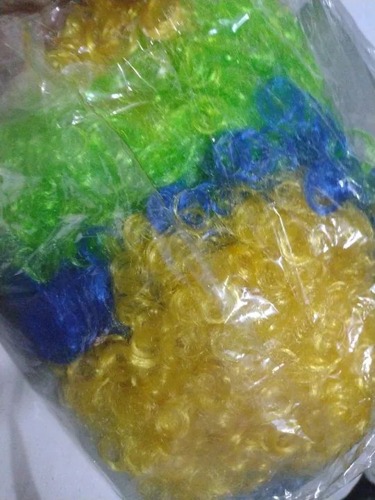 Perucas Coloridas Diversas - Divertida e Estilosa! - Foto 2