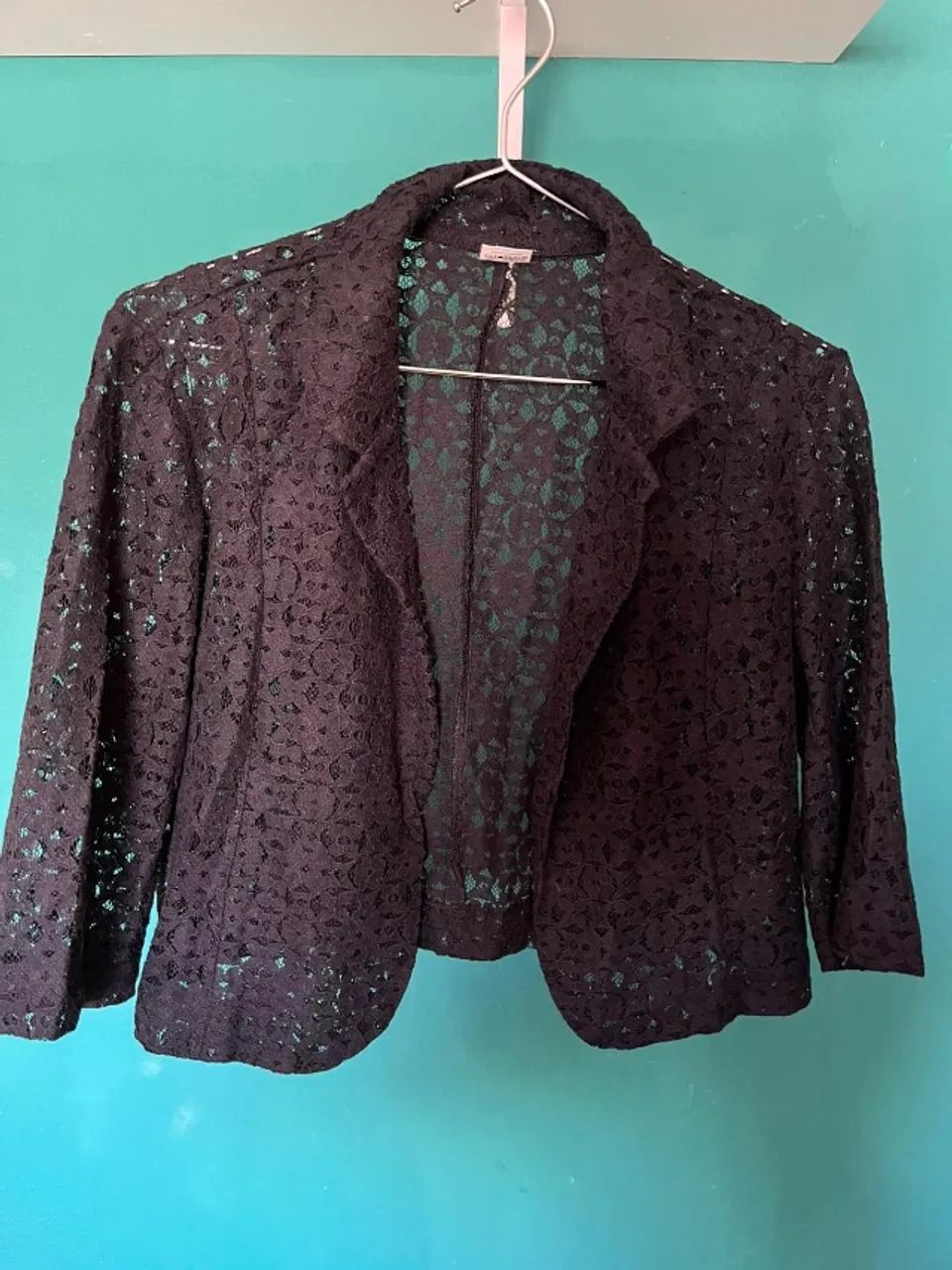 Bolero de renda preto - Foto 2