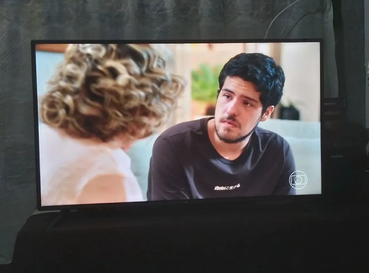 SMART TV 40 ' DLED semi nova 