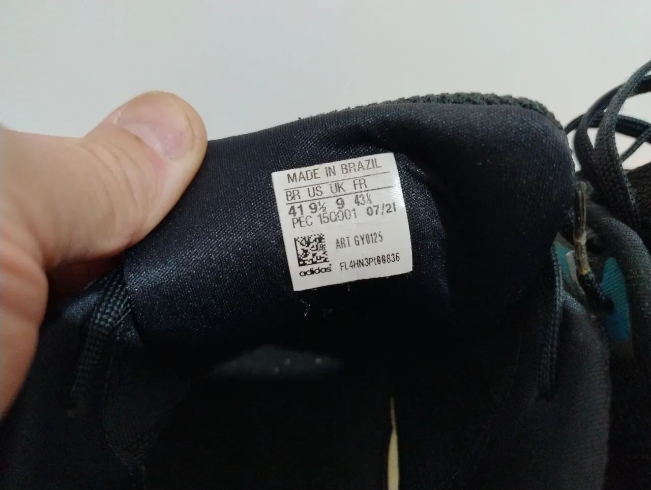 Tênis Adidas Masculino - Tamanho 41 - Foto 4
