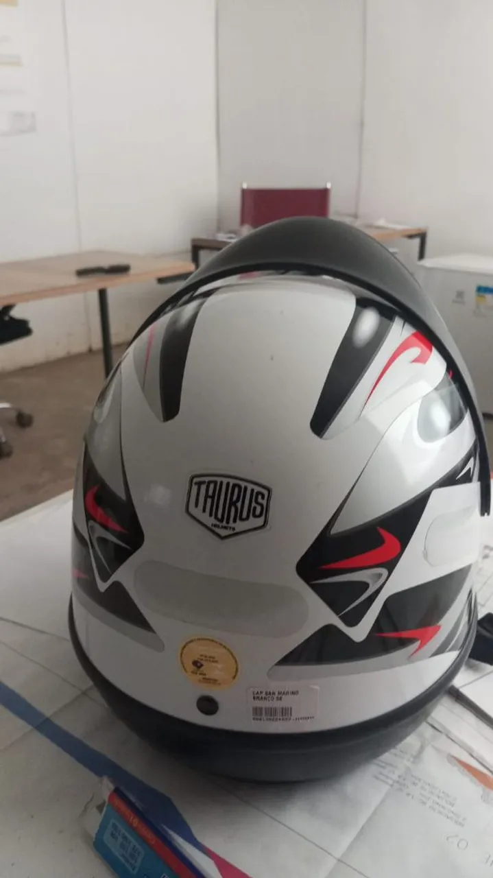 Capacete Taurus San Marino Branco SE