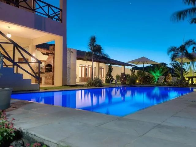 ALUGO POR TEMPORADA - Mansão Vista Mar-35 Pessoas-8 Suítes AR/TV/BOX/Água Quente-Próxima B