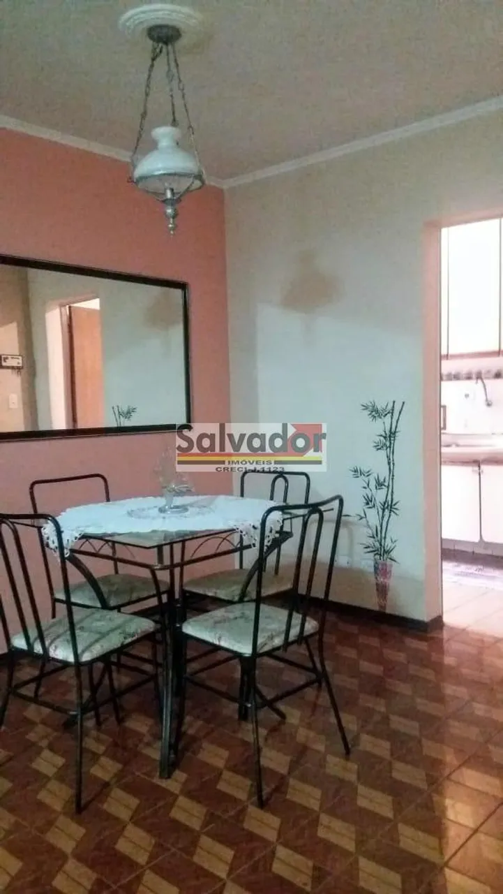 Apartamento no Jardim Santa Cruz - São Paulo