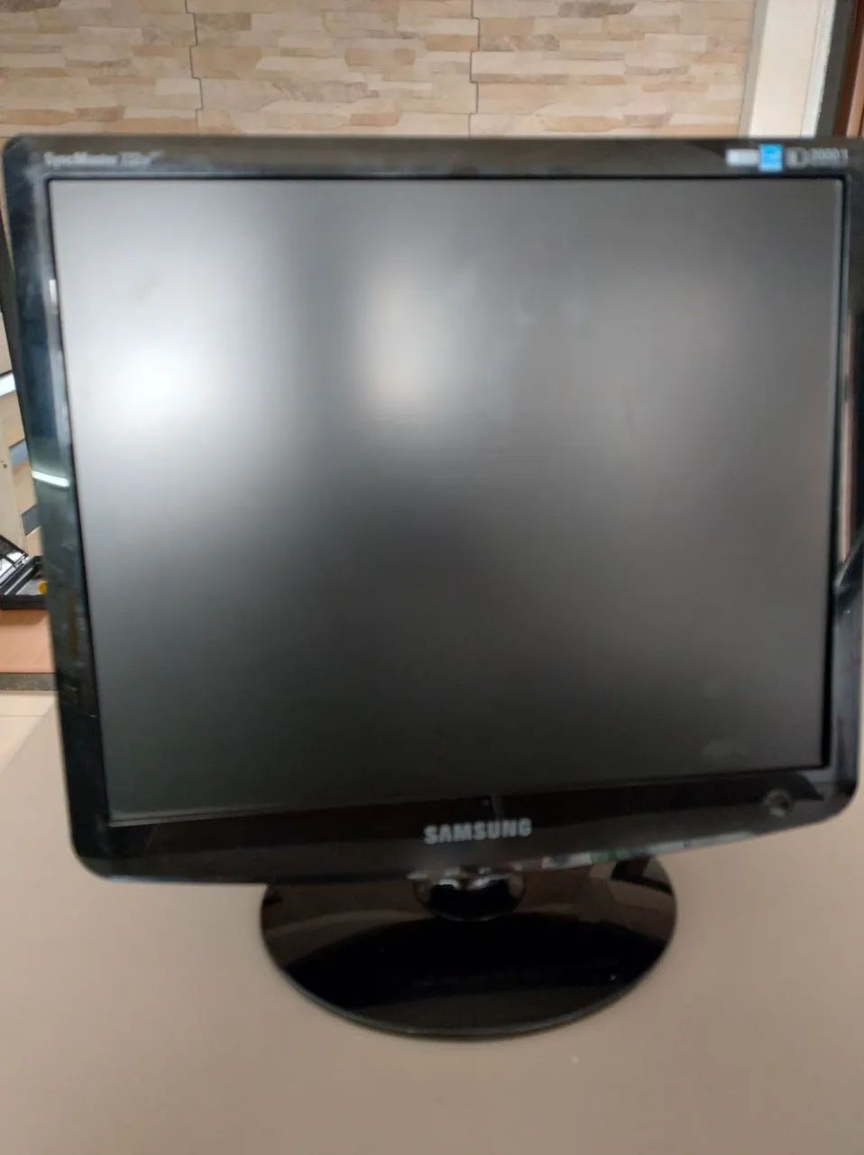 Monitor Samsung 17 polegadas entrada vga - Foto 2