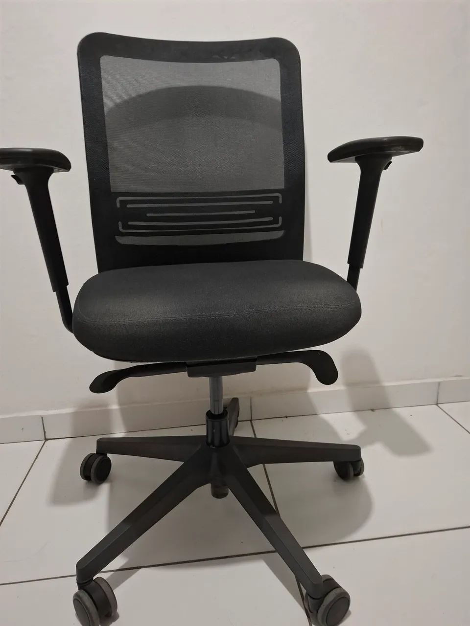 Cadeira Ergonômica Flexform Tecton All Black - Foto 3