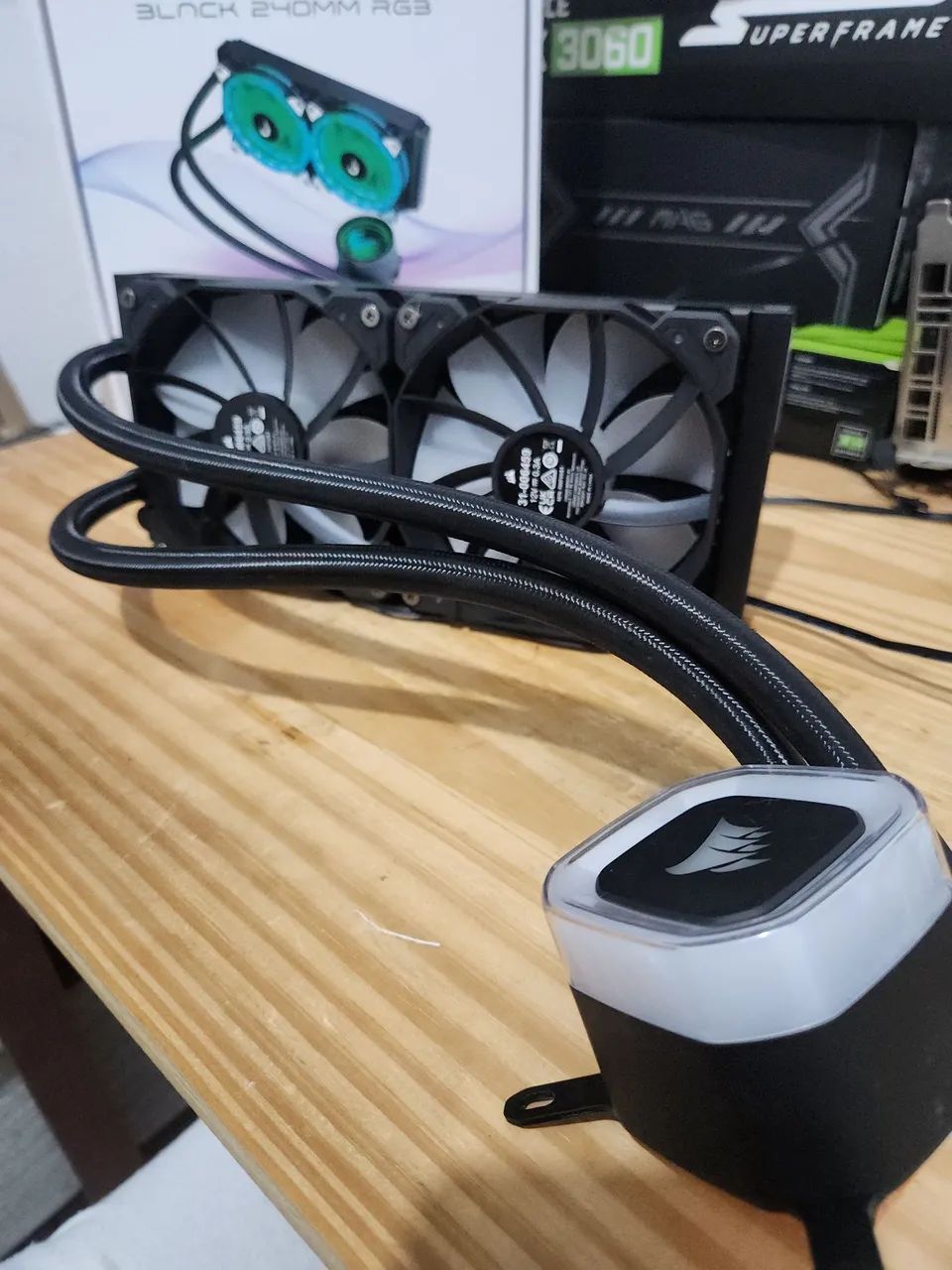Kit H510m-A Asus + i5 11400f + Watercooler Corsair - Peças de