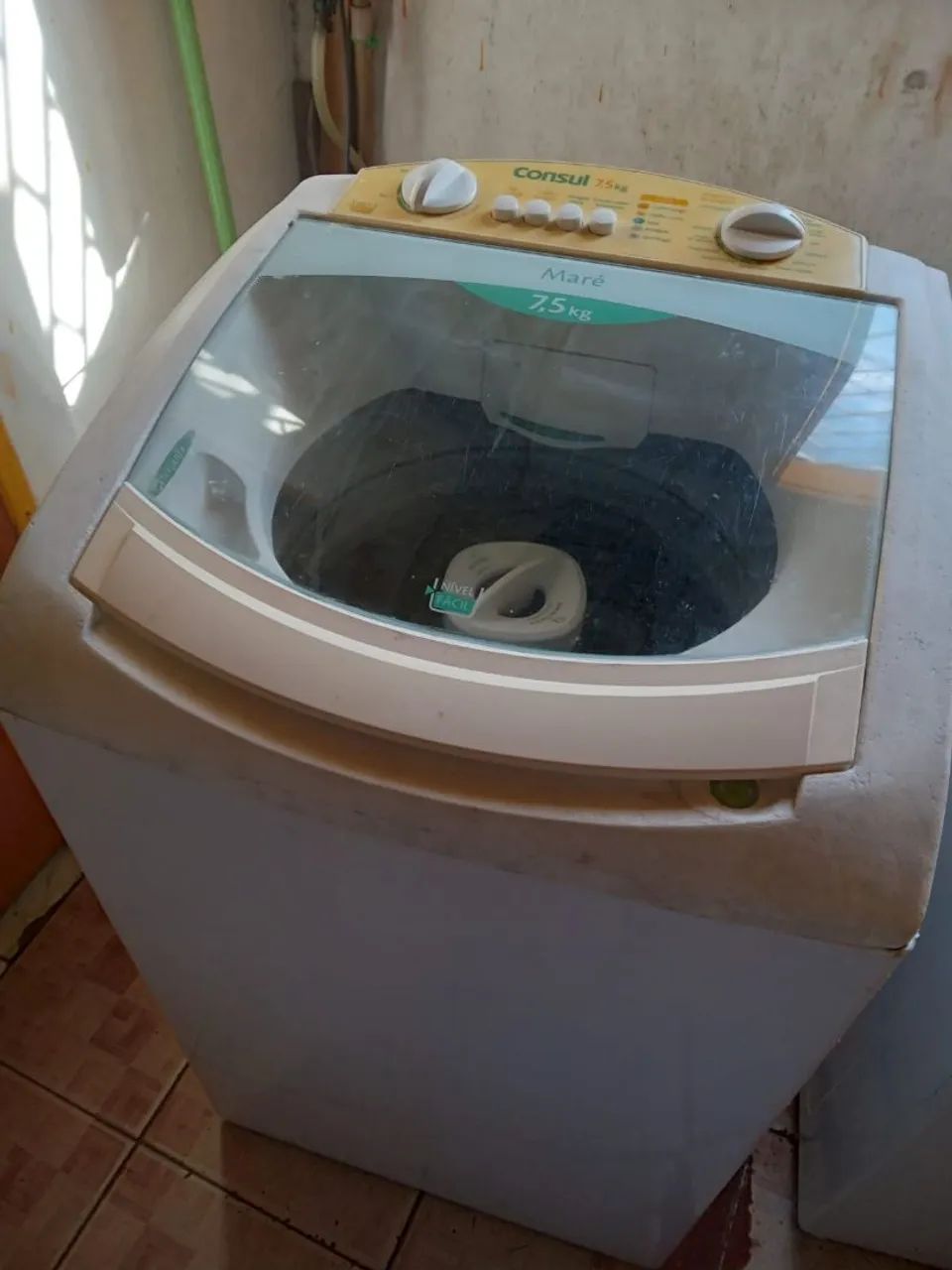 Máquina de lavar roupa funcionando perfeitamente com garantia e frete 