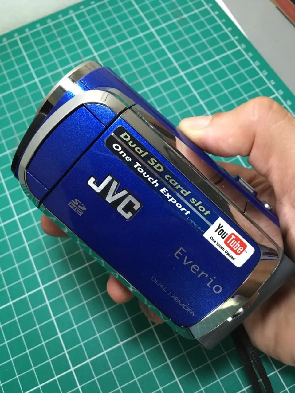 Filmadora JVC Everio 