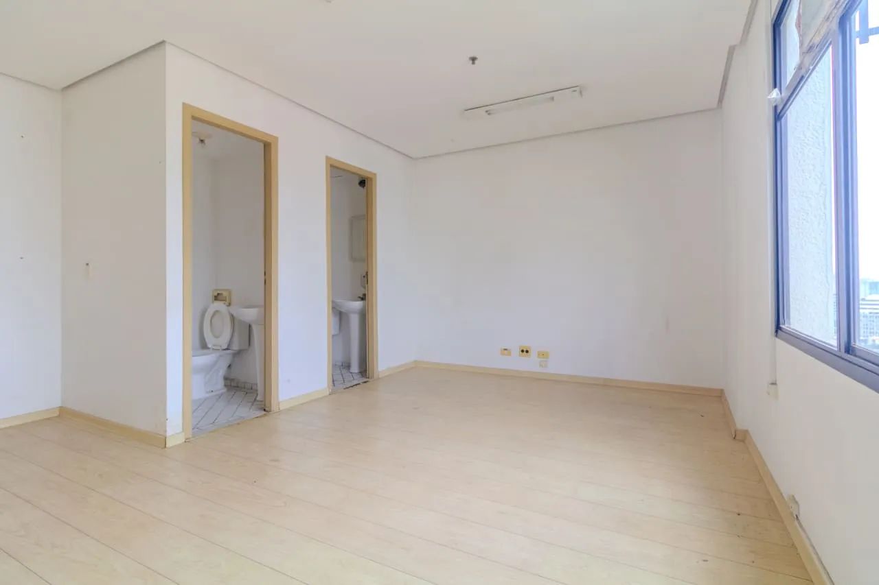 Sala comercial na Largo Padre Péricles, 145 - 122/123  66 m² - Foto 2