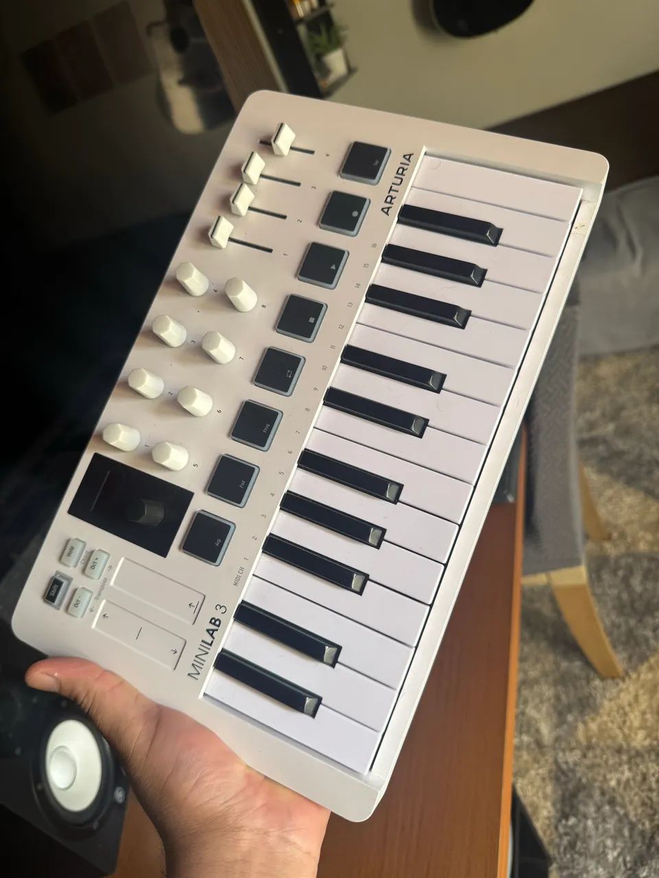 Teclado controlador Arturia mini lab 3 - Foto 4
