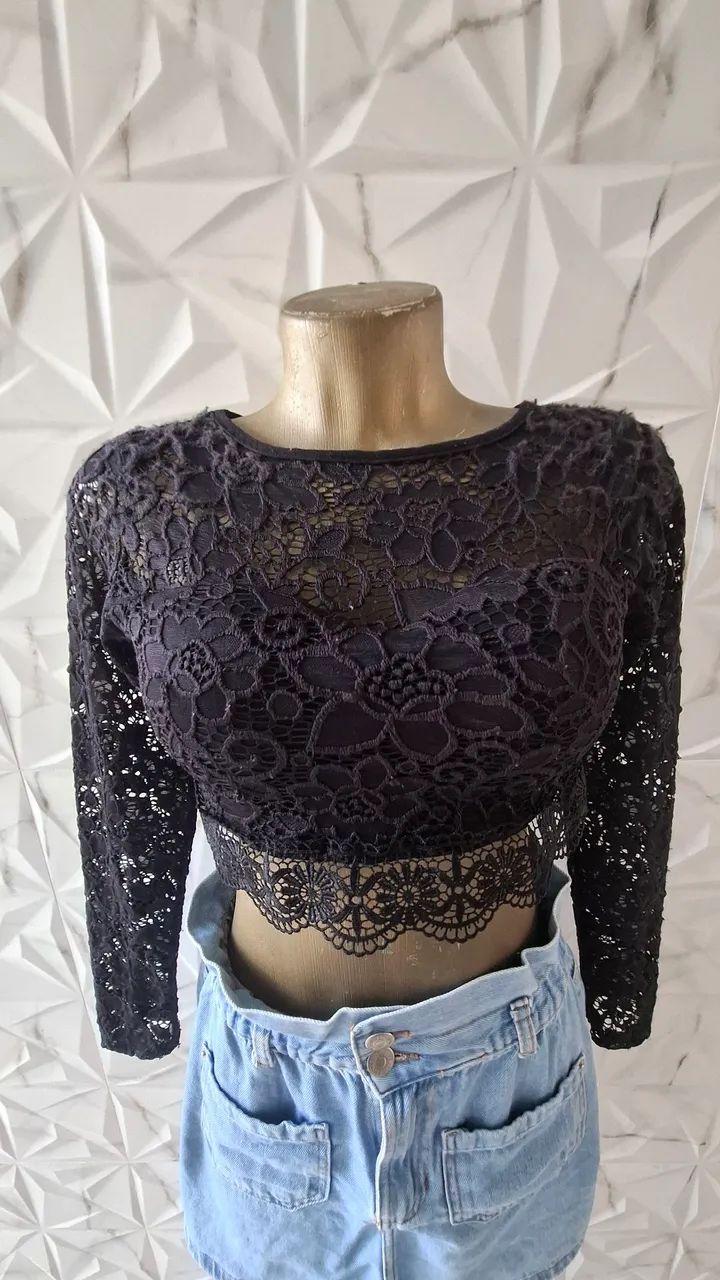 Cropped Manga Longa Preto  - Foto 3