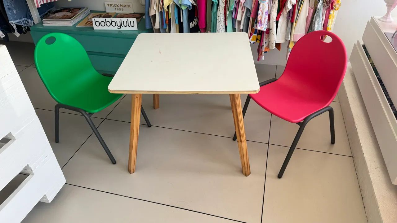 Mesinha com cadeiras  - Foto 4