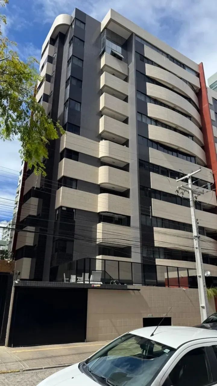 ex. apartamento no Edf. Leblon na Jatiuca