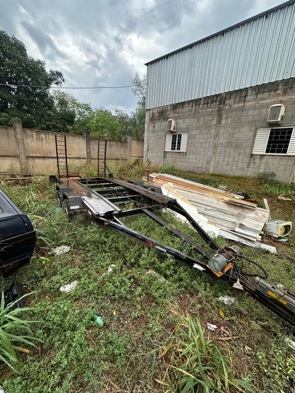Carretinha para automóveis 