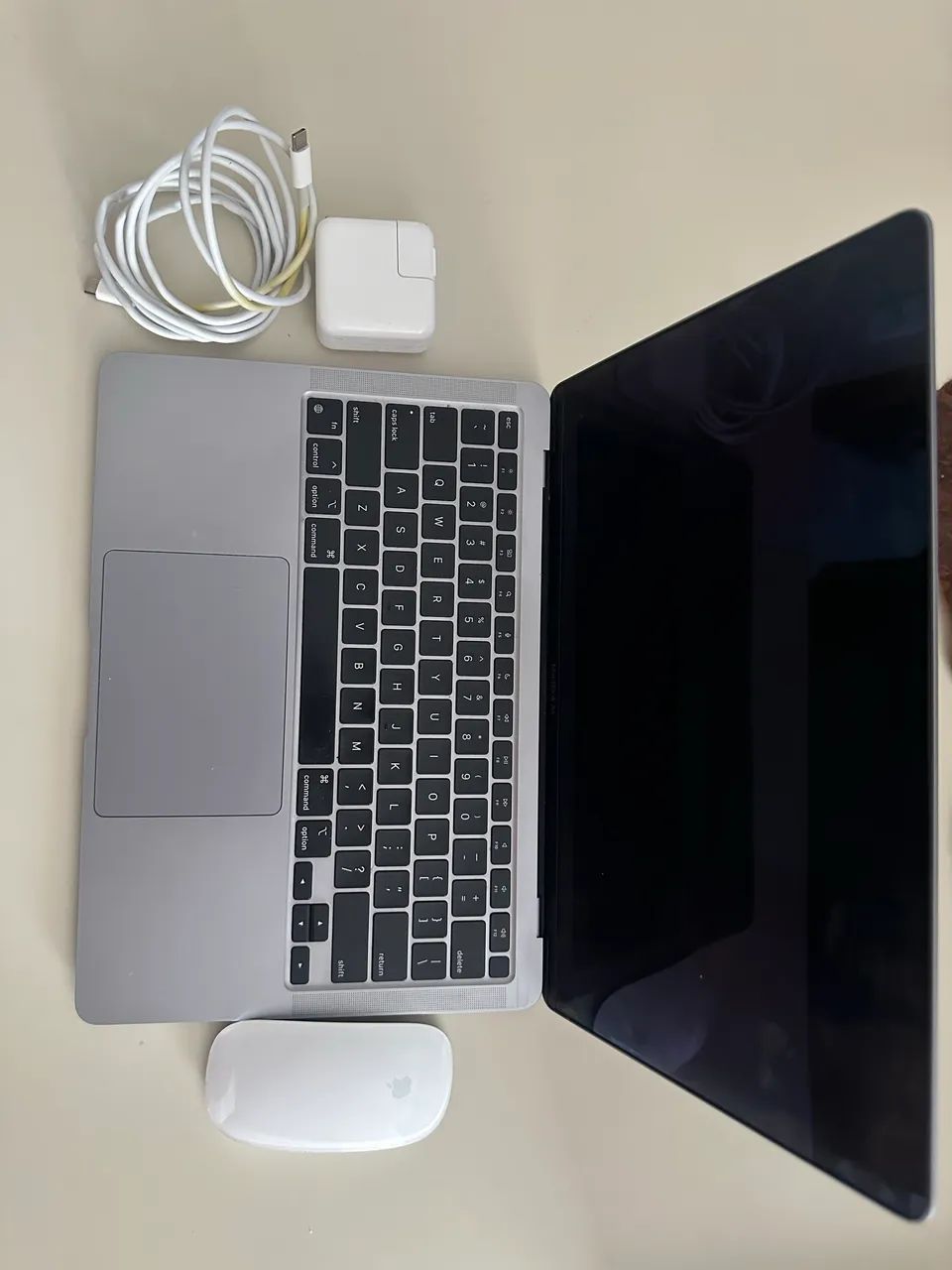 Macbook Air chip M1 2020