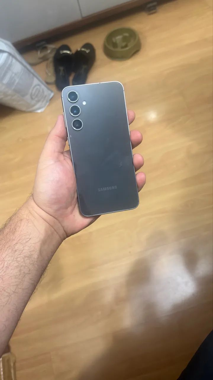 Vende Celular SAMSUNG S23 FÉ - Foto 3