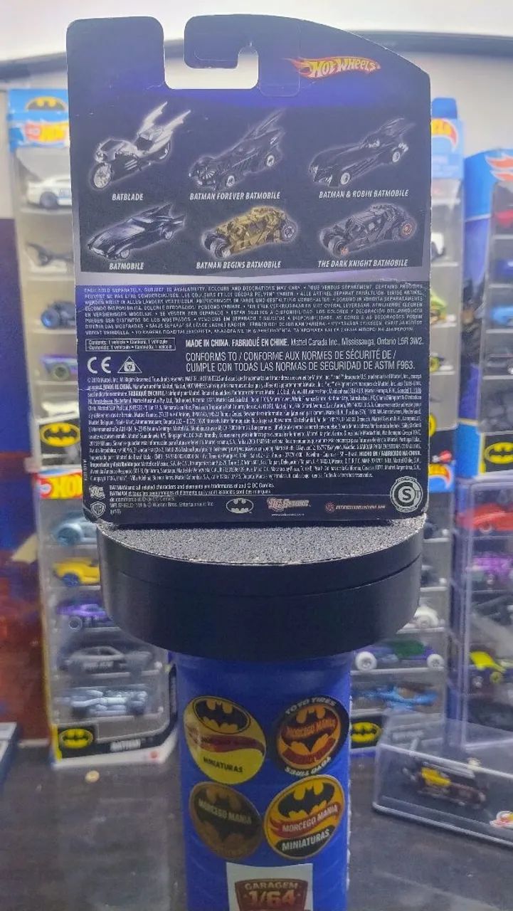 Hotwheels 1/64 Batblaide BATMAN  - Foto 2
