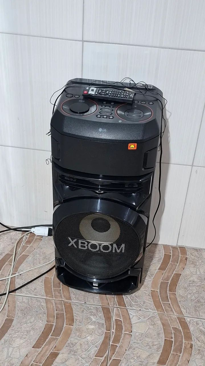 Caixa de som LG 
