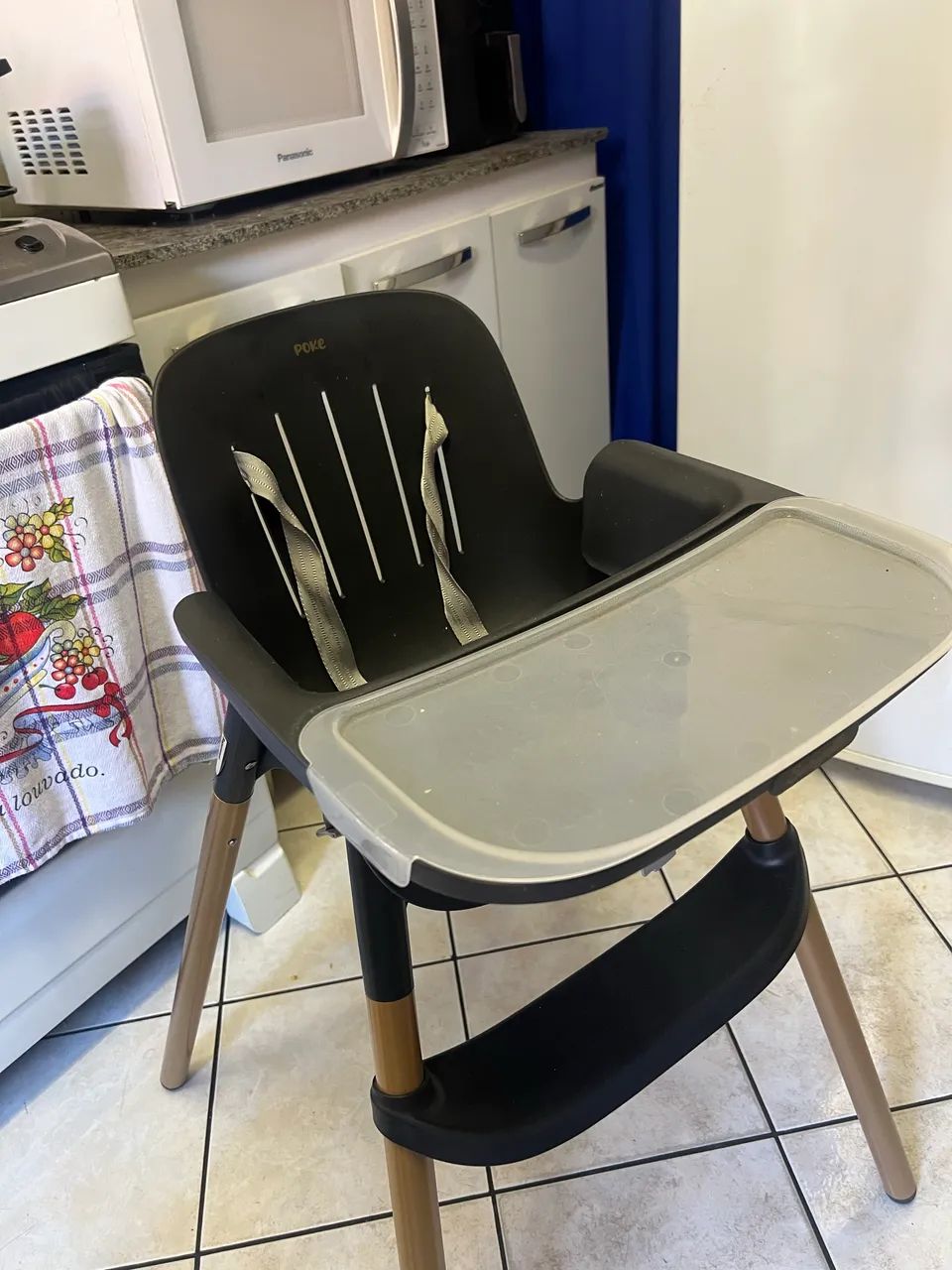 CADEIRINHA ALIMENTAÇÃO POKE