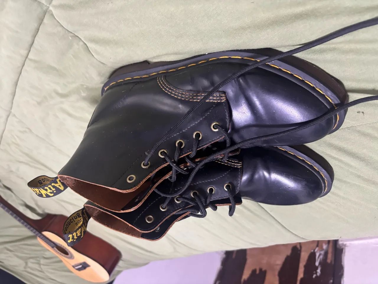 BOTA COTURNO DOC MARTENS ORIGINAL 44 - Foto 3