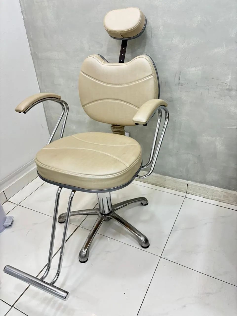 Cadeira Cabeleireiro e Maquiadora 