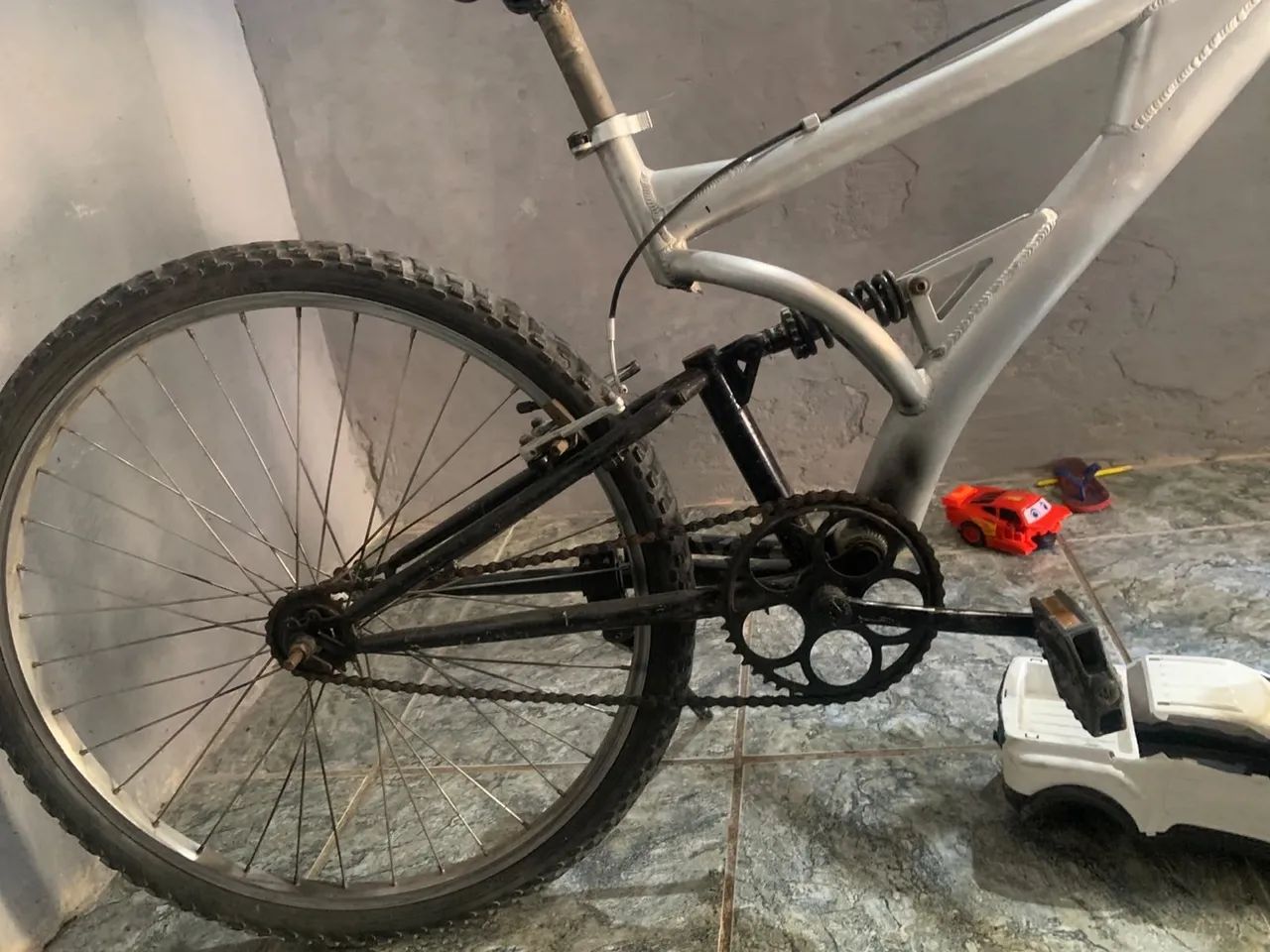 ? Bicicleta aro 26 