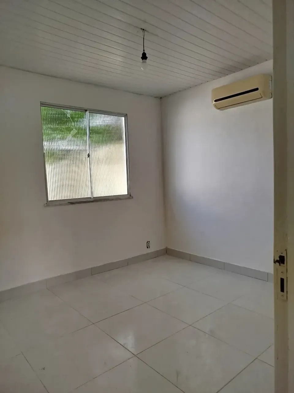 vendo ótima casa com 2/4 Sinai 2 - Foto 4