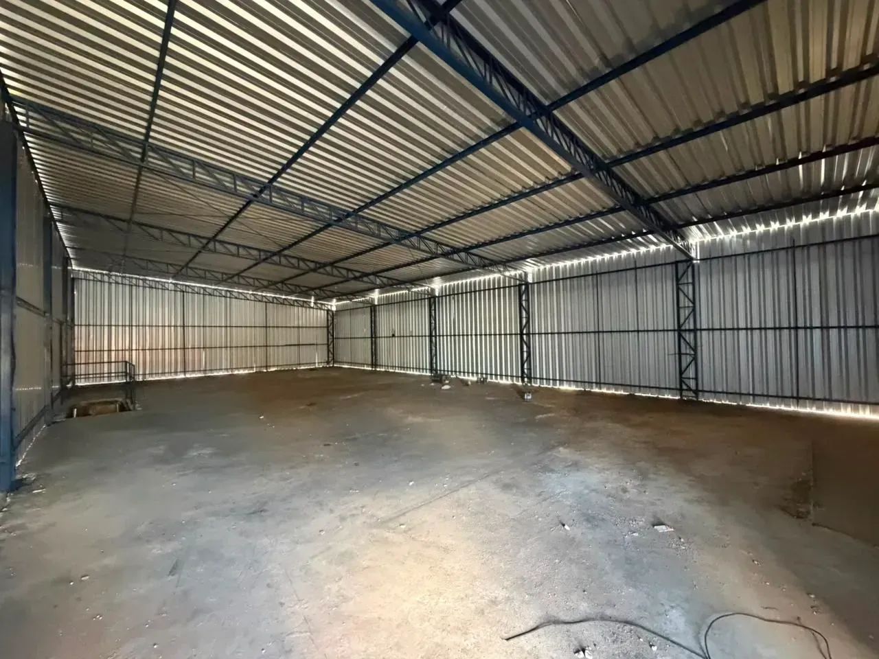 PONTO COMERCIAL NO OSWALDO FROTA COM 200M², DOCUMENTADO DE ESQUINA - Foto 5