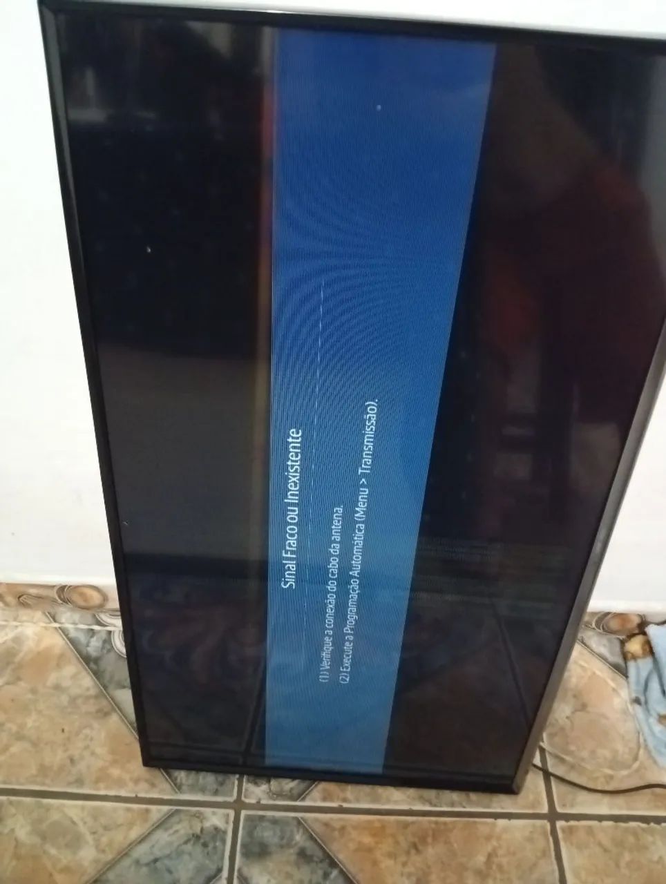 Smart tv Samsung 32 defeito tela 