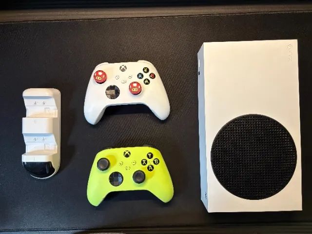 Xbox Series S + 2 controles e base  - Foto 5