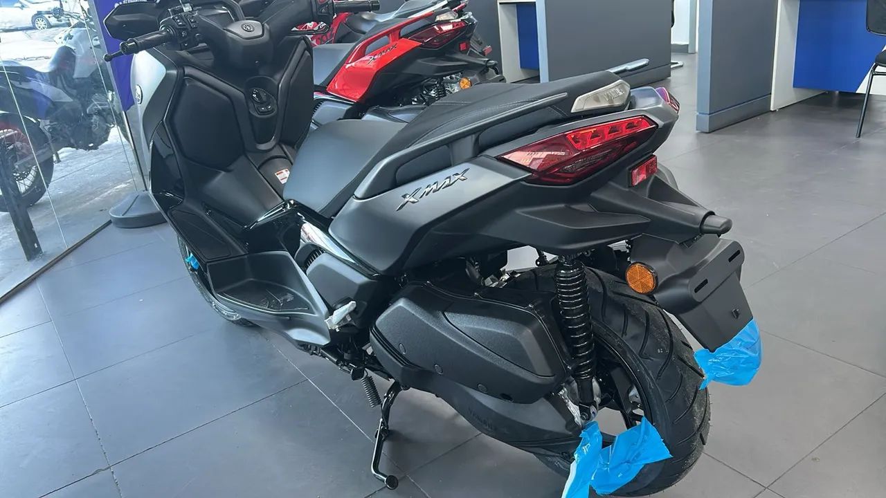 Yamaha Xmax 250 e Xmax 300 - Foto 4