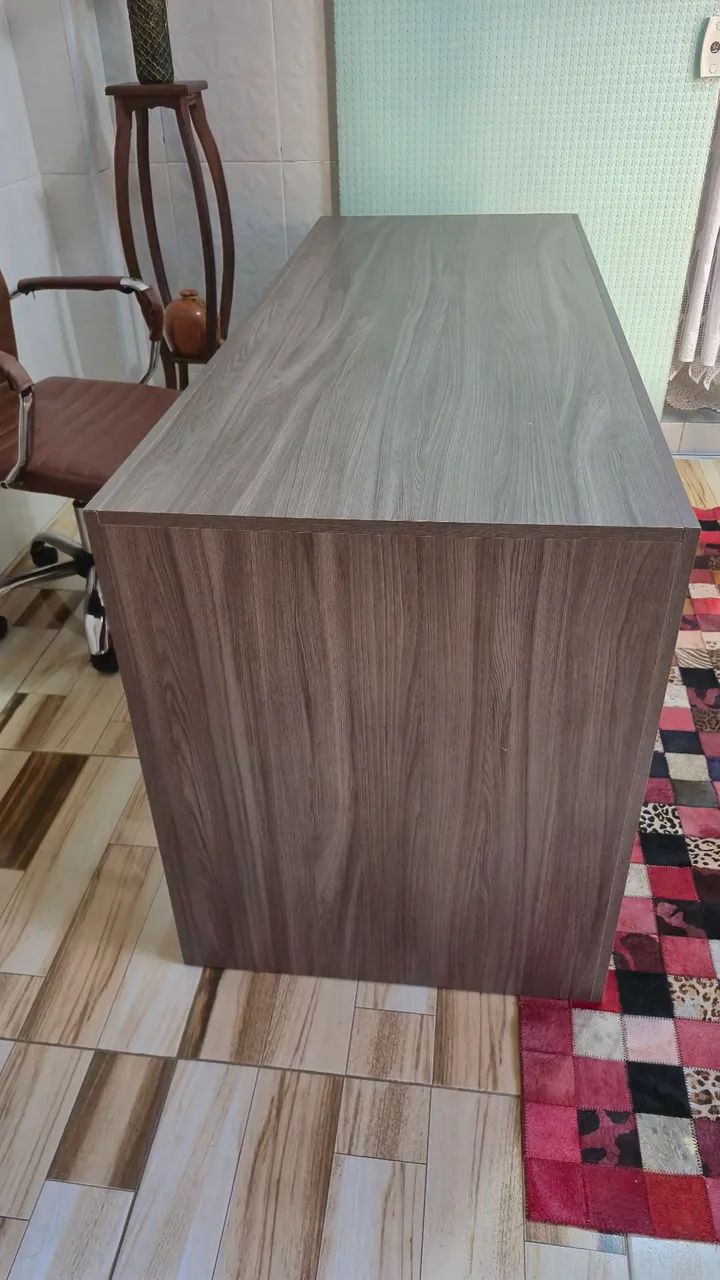 Mesa de escritório. Mesa de consultório  - Foto 2