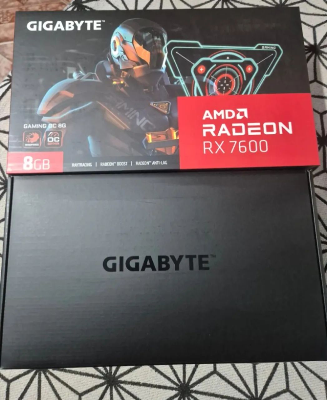 Placa de Vídeo RX 7600 