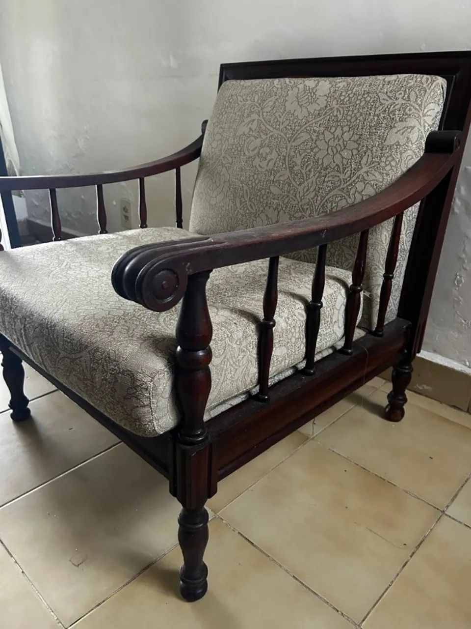 Par de poltronas antigas de vó | Raridade (2 itens) - Foto 2