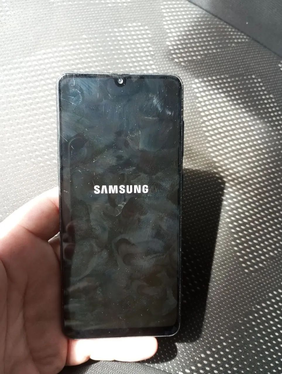Vendo etroco em iPhone 8 plus  - Foto 3