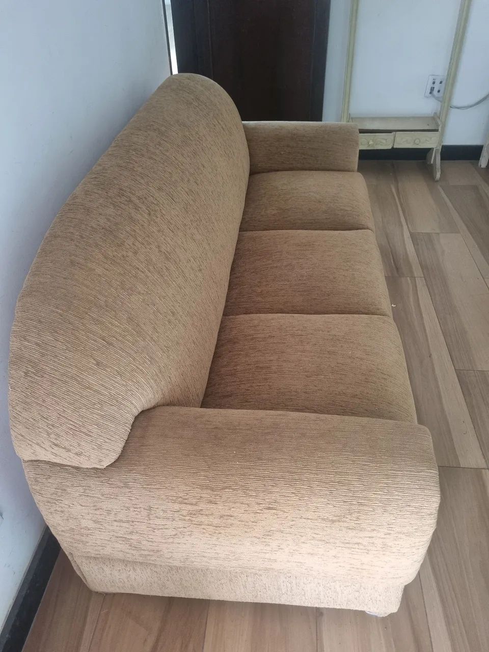 Vendo Sofá de 3 Lugares  - Foto 3