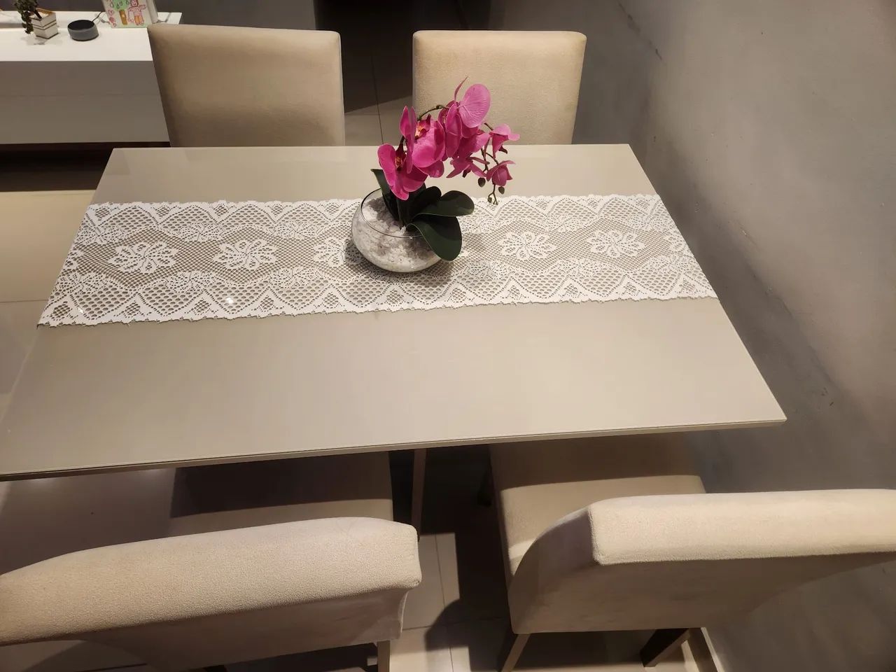 Conjunto mesa com 4 cadeiras - Foto 2