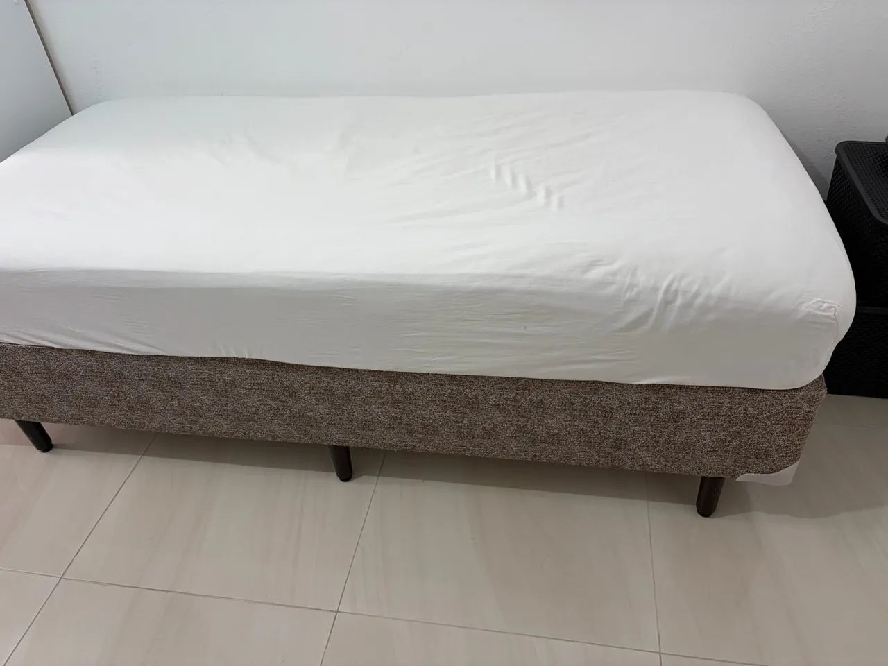 Cama (box) de solteiro 