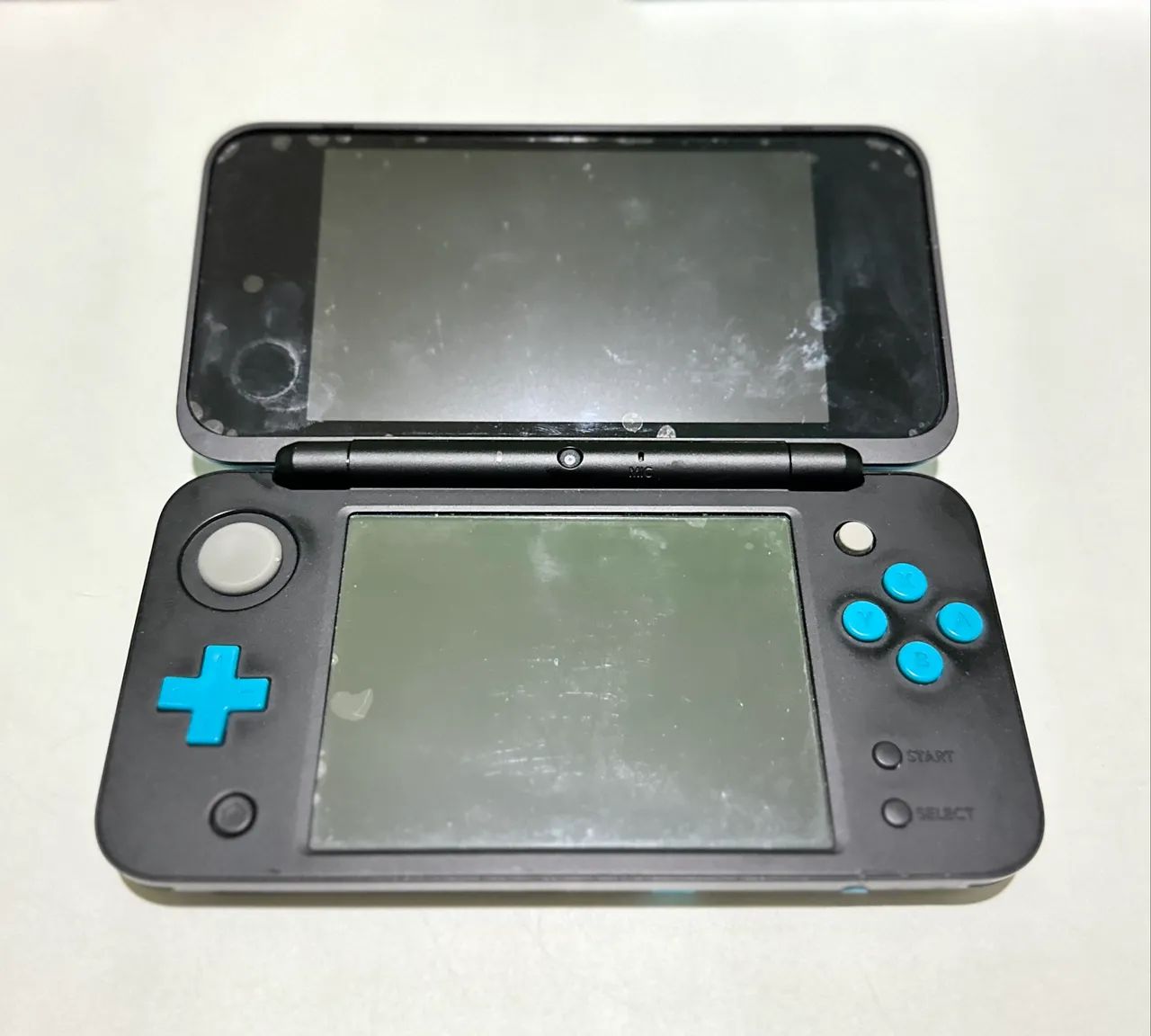 New Nintendo 2DS XL CIB - Foto 4