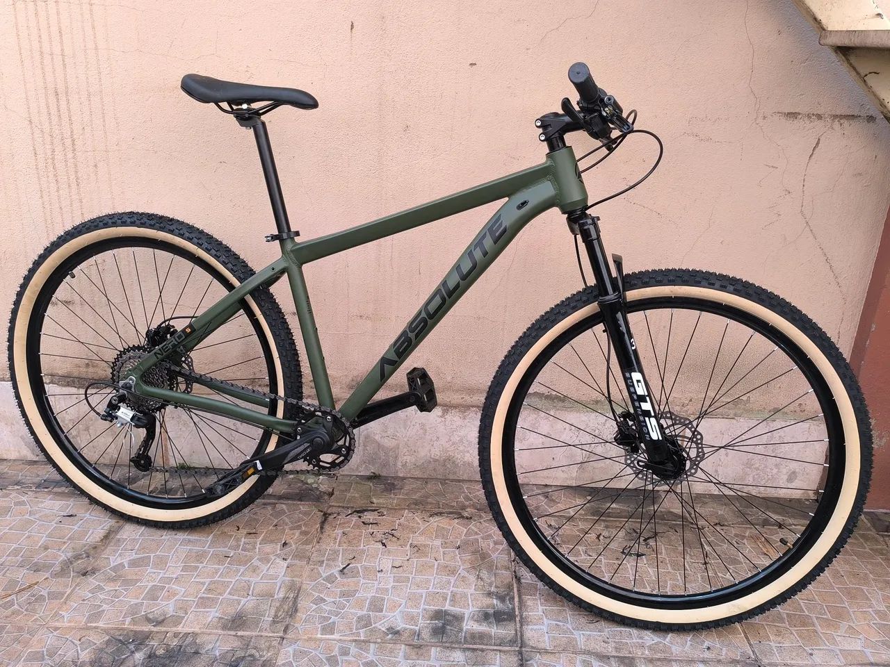 Bicicleta Absolute aro 29