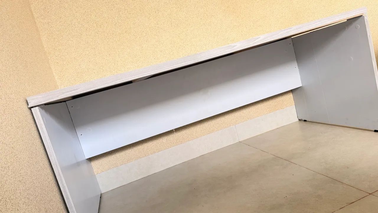Mesa Para Pc ou Escritório  - Foto 3