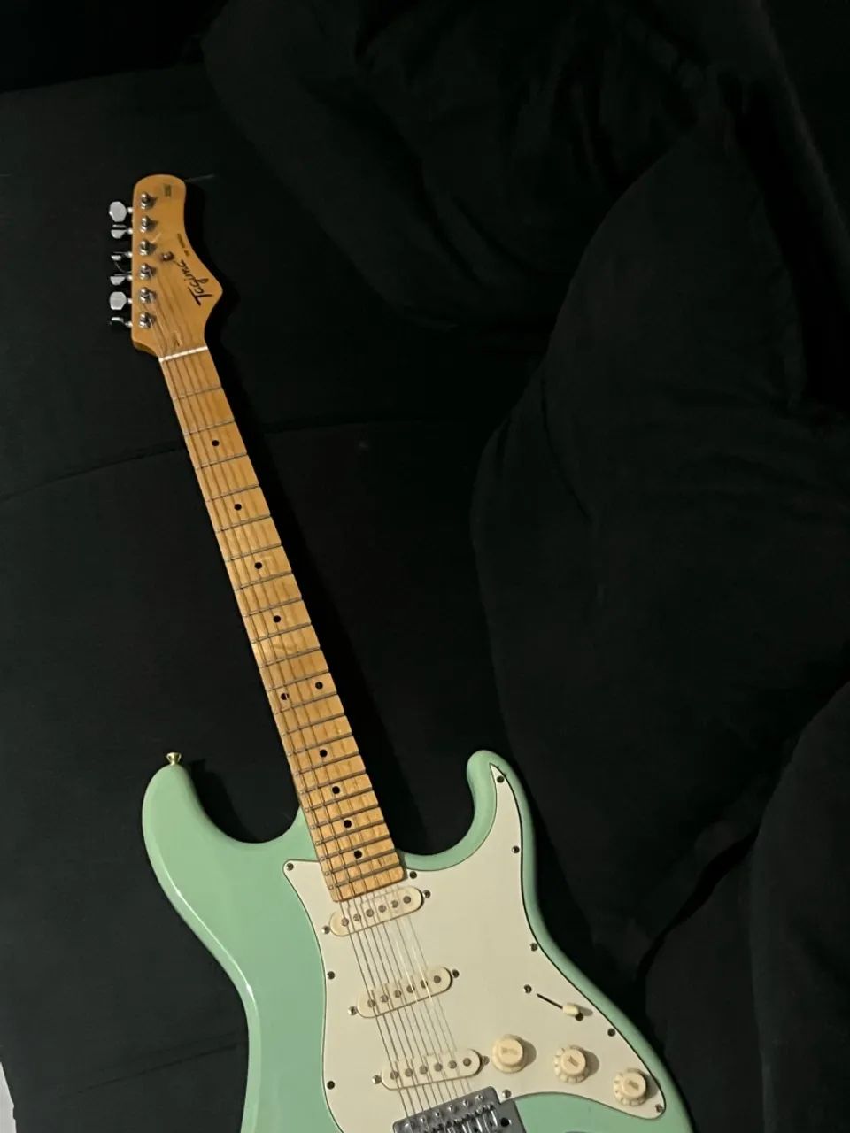 Guitarra Tagima strato  - Foto 3