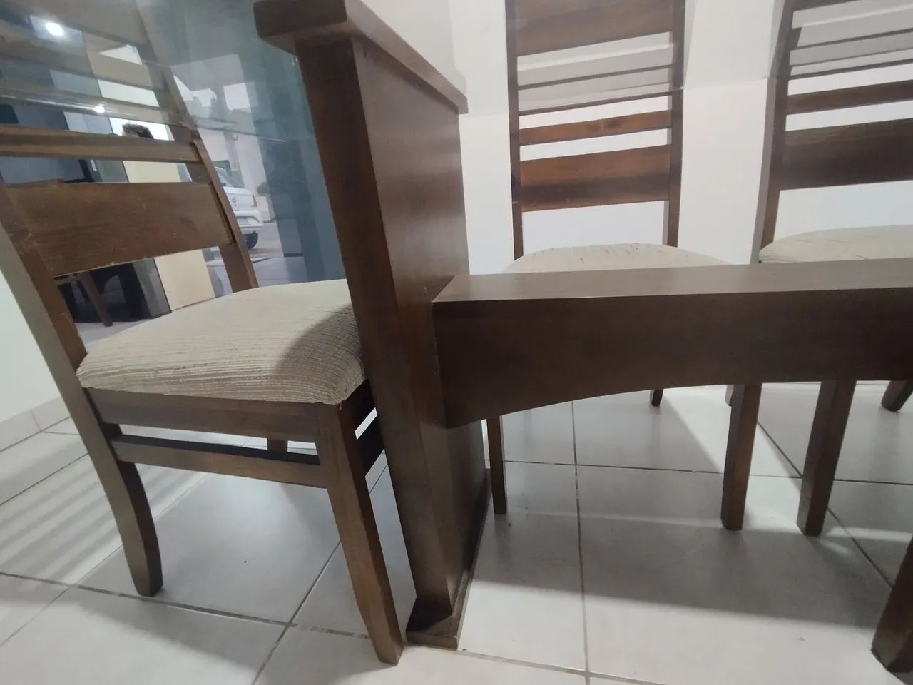 Mesa de vidro com 6 cadeiras - Foto 5