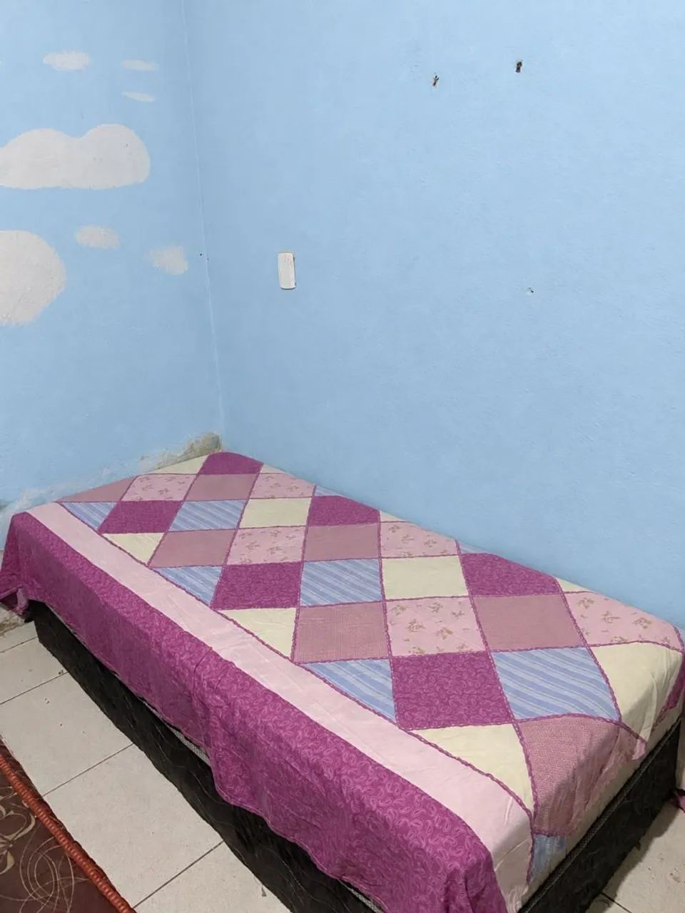 Cama de solteiro 
