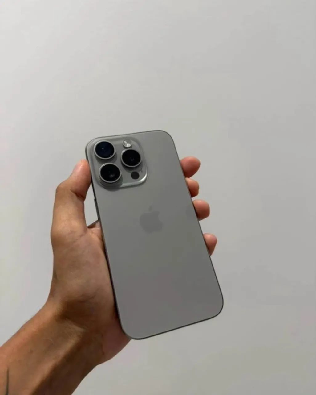 iPhone 15 pro / 256gb - Foto 2