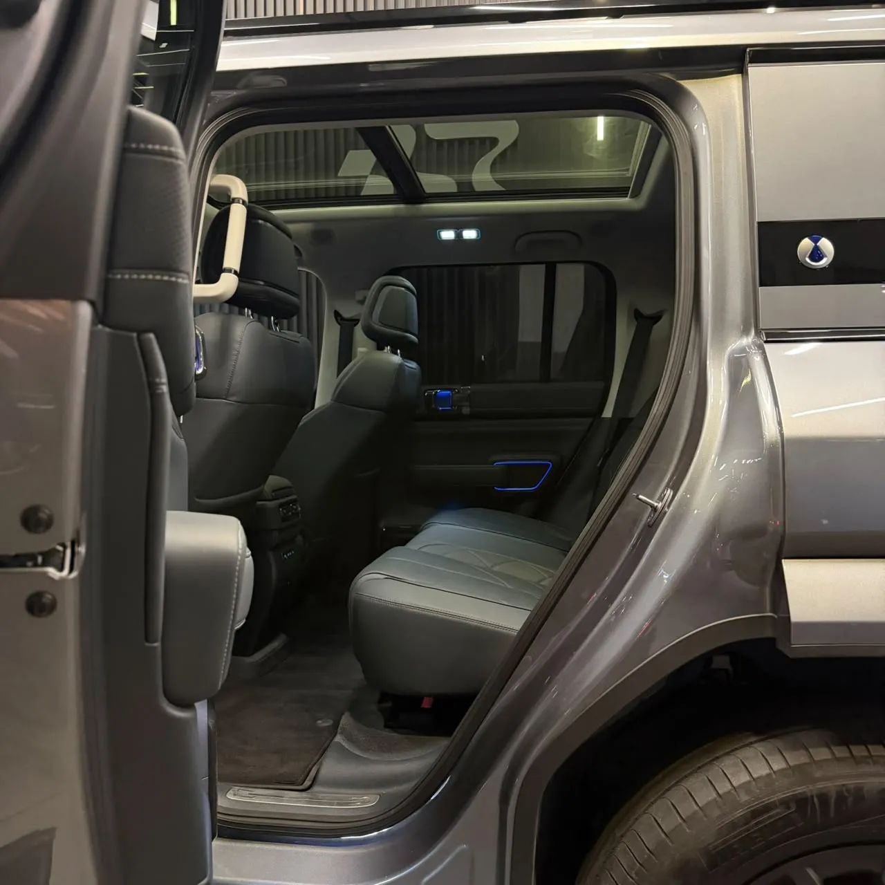 Denza B5 4WD, foto 17 de 20