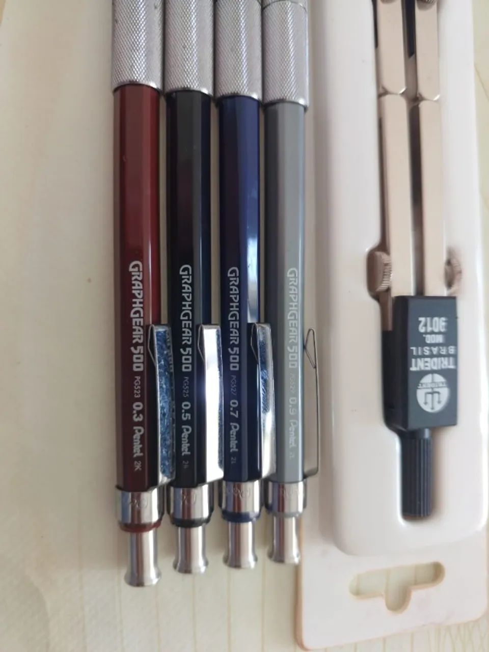 Kit Lapiseira Pentel + Compasso + Caneta Nankin (Arquitetura) - Foto 3