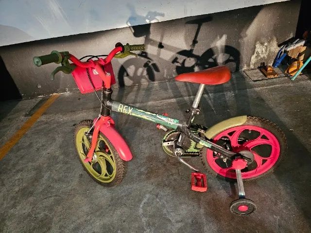 Bicicleta infantil 14 polegadas  - Foto 3